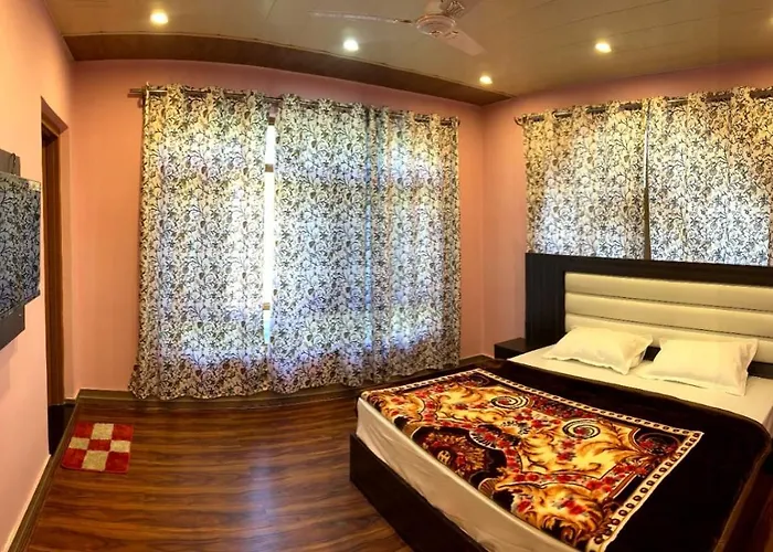 Damir Palace