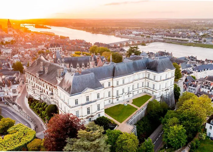 Logis Hotel Du Chateau