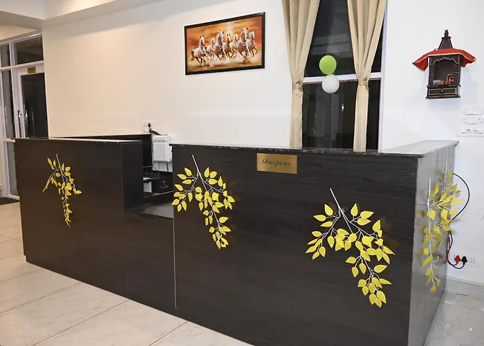 Hotel Rewalsar Heights