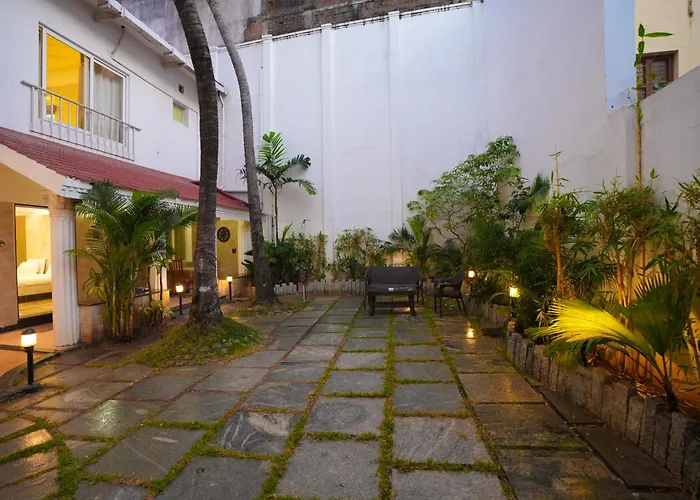 Avenue 11 Boutique Residences, Poes Garden Chennai