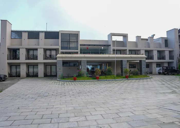 Vaga Nakshathra Suites