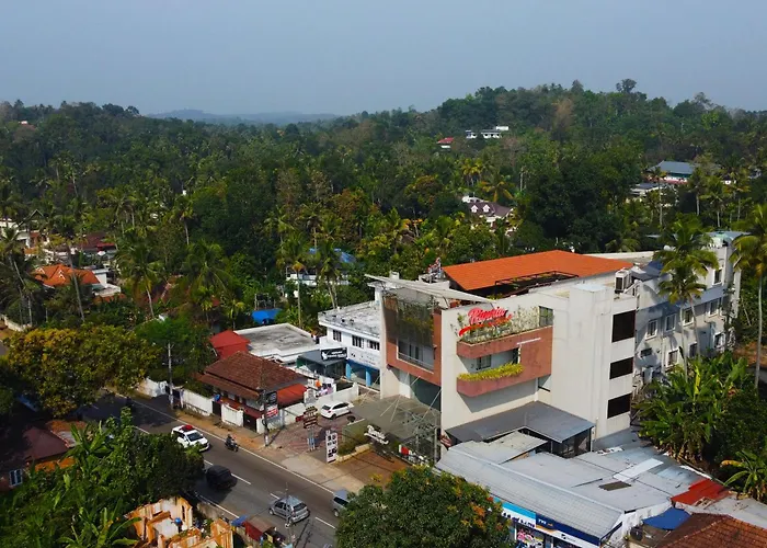Raj Riveria Hotel