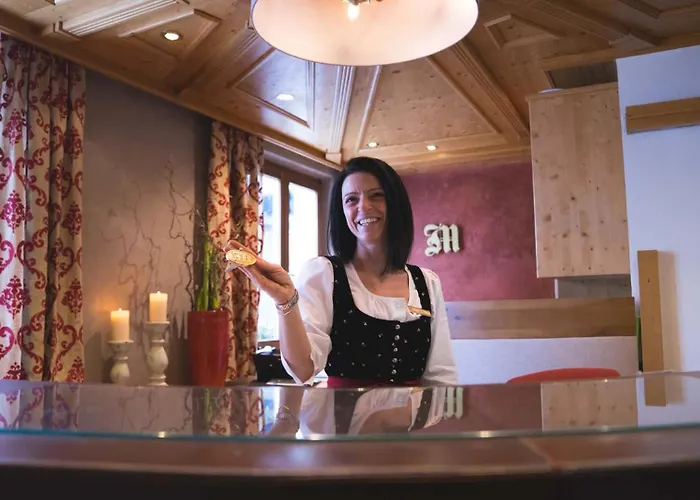 hotel&chalet madlochBlick