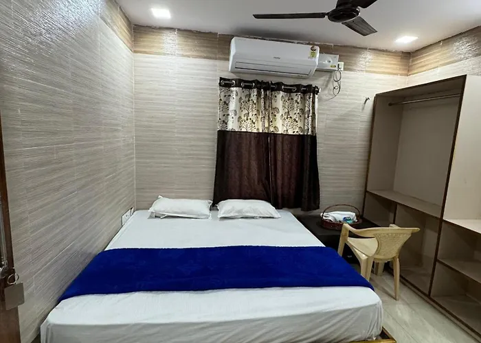 Hotel Vallabha Residency