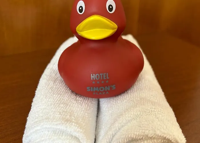 Hotel Simon'S Plaza