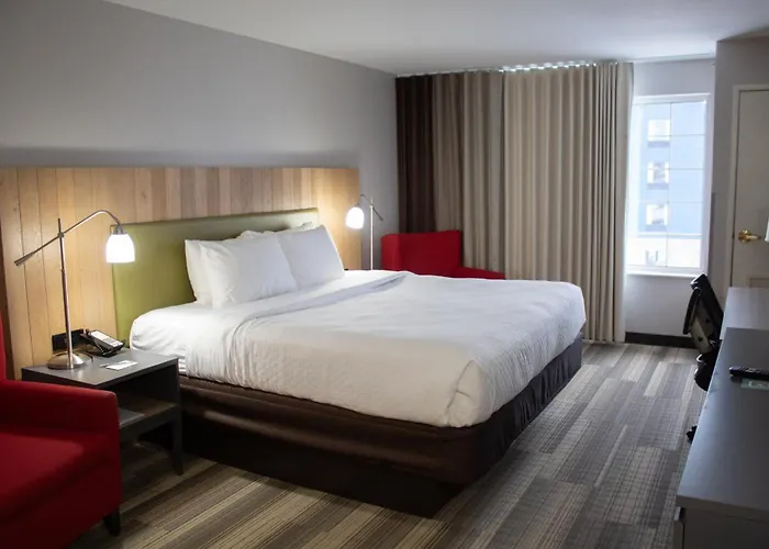 Country Inn & Suites By Radisson, Big Rapids, Mi