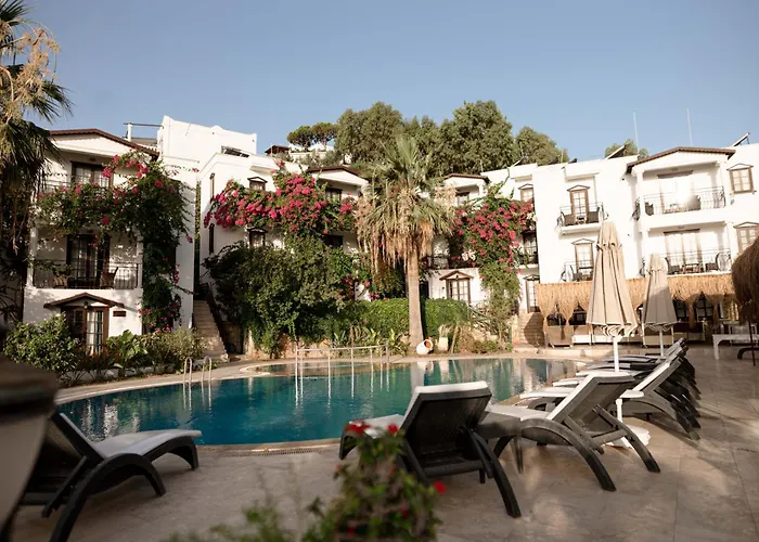 Mare Garden Hotel