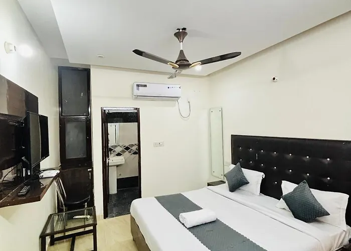 Hotel Kb Square Near Chandigarh Railway Station