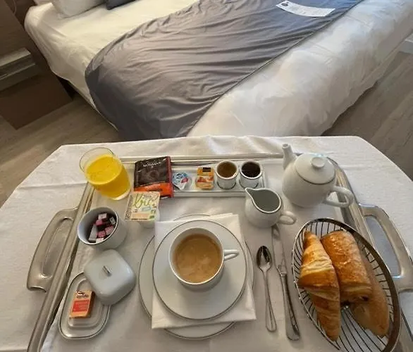 Hotel 17.4 - Lycee D'Hotellerie Et De Tourisme