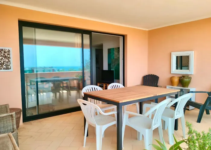Apartamentos Turisticos Buganvilia