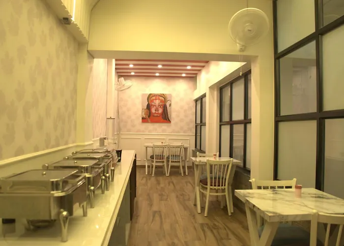 Subhash Hotel