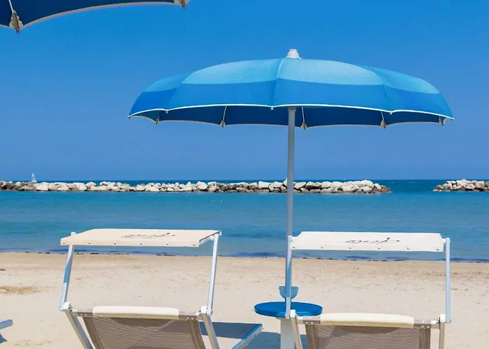 Azzurro Beach Hotel Igea Marina