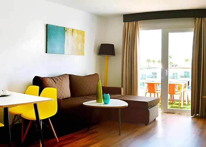 Hotel Plaza Palmeras