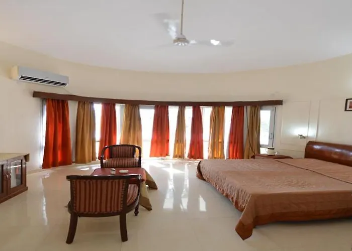 Saras Tourist Resort