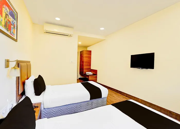 Townhouse Porur Formerly Welcome Inn