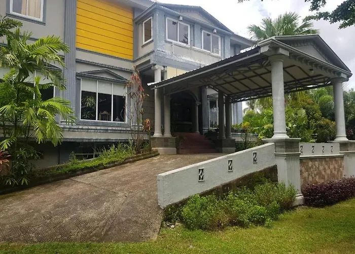 Hotel O Rumah Massagena Syariah Near Gedung Olahraga Enrekang