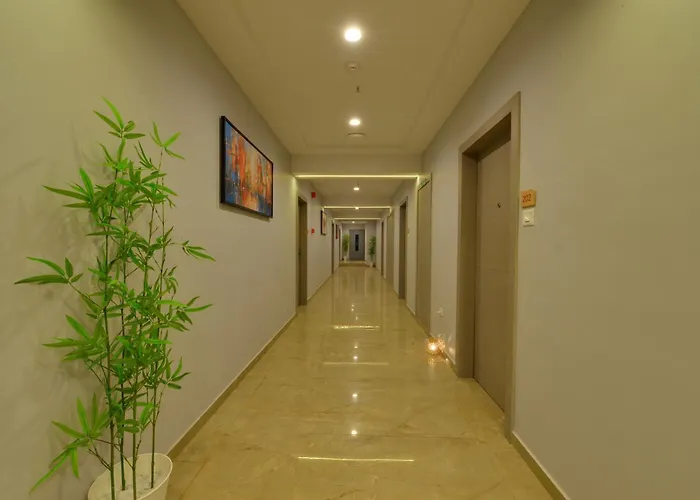 Iris Beacon Hotel