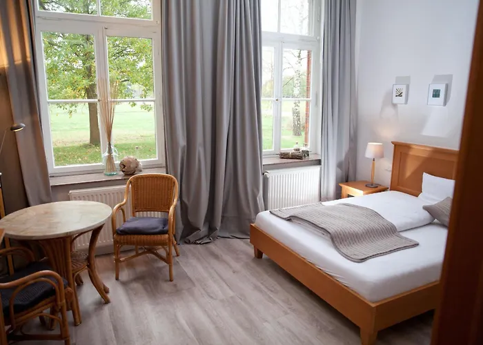 Hotel Alte Schule - Gasthaus Rose