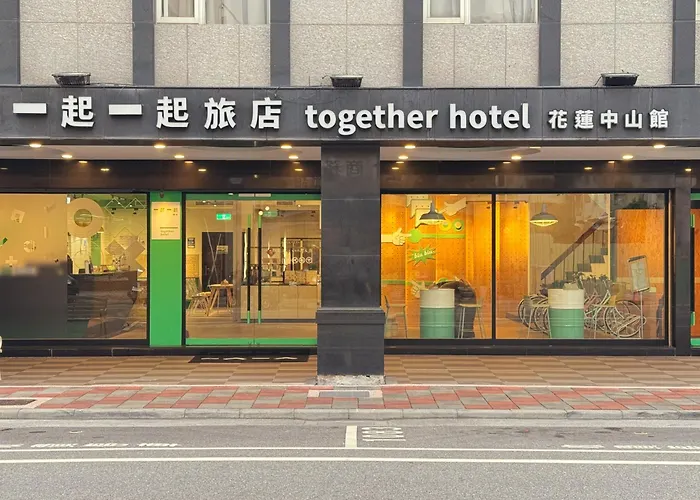 together hotel Hualien Zhongshan