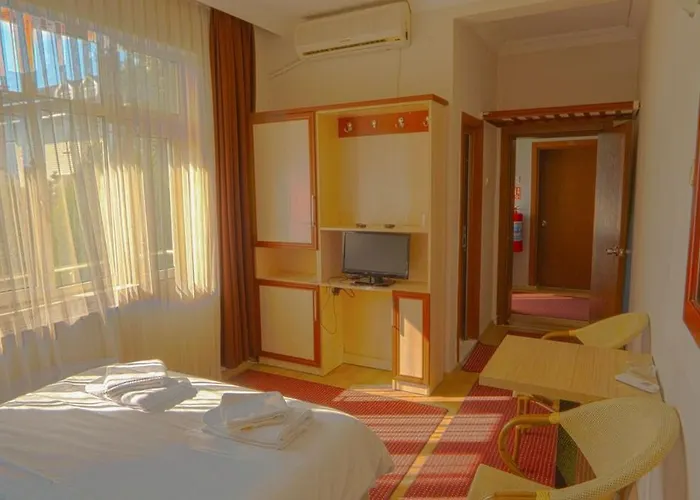 Akcay Leman Otel