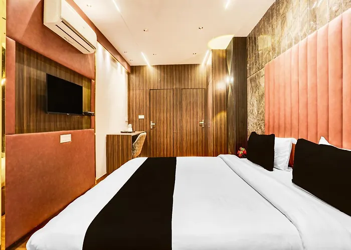 Townhouse By Oyo Haibowal Chowk Near Dmc