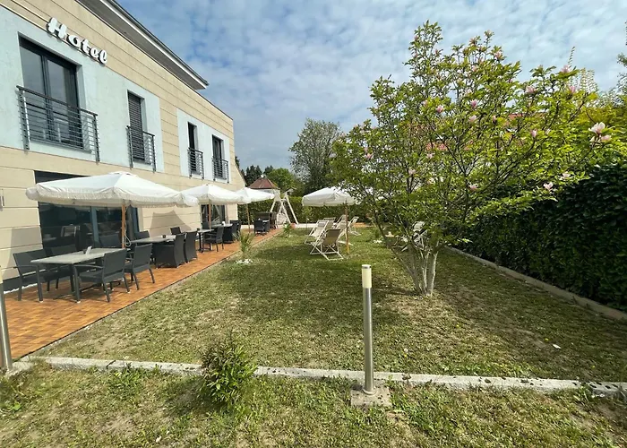 K&T Estates Resort&Spa, Frankfurt
