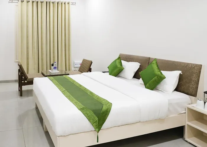 Hotel Kamron Near Airport Road Mohali Chandigarh