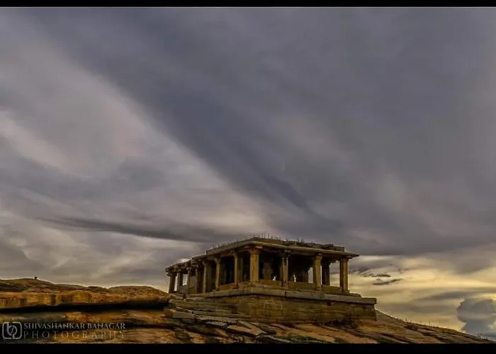 Archana Palace Hampi