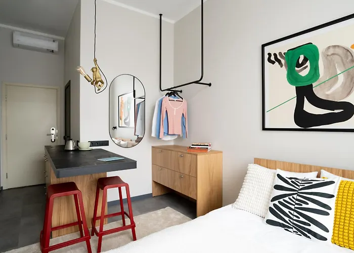 Corner Hotel Vilna
