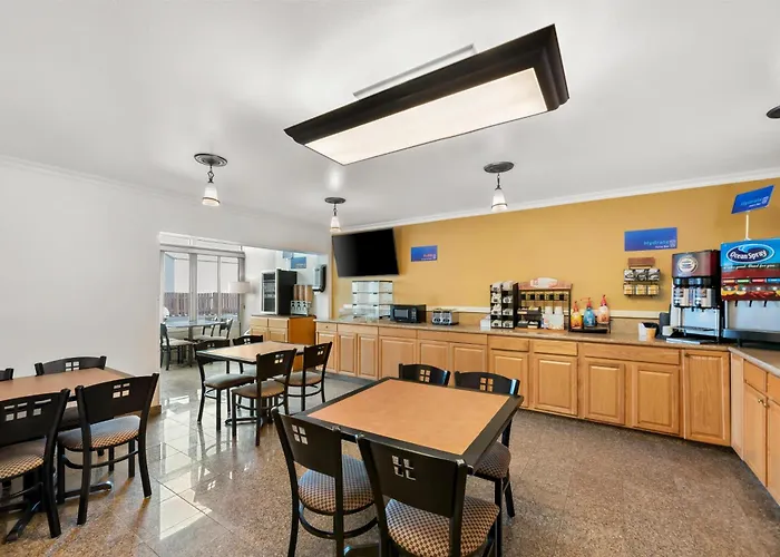 Best Western Chieftain Inn