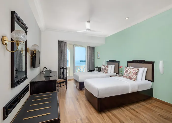 Vivanta Ernakulam, Marine Drive