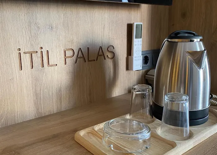 Itil Palas