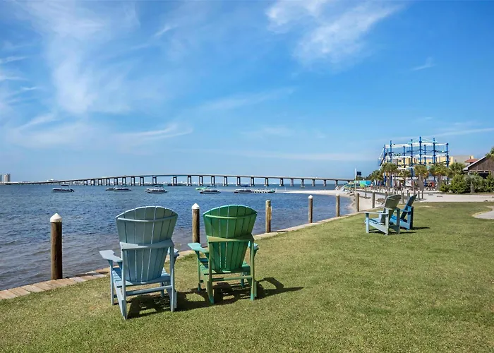 Best Western Navarre Waterfront