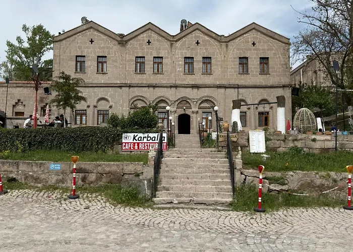 Karballa Hotel
