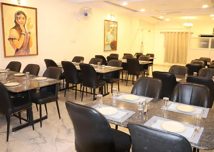 Posh Hotel-Best Business Hotel In Gulbarga