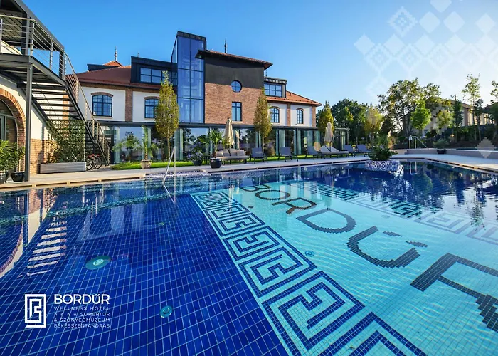 Bordur Wellness Hotel Superior Es Szonyegmuzeum