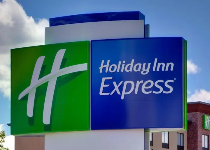 Holiday Inn Express & Suites Waco Downtown By Ihg