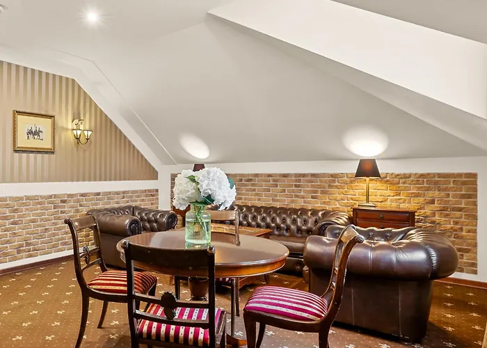 Hotel Diament Arsenal Palace Katowice - Chorzow