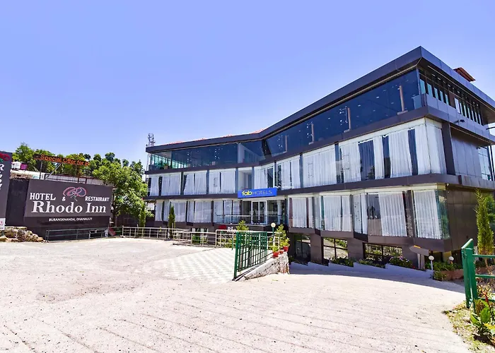 Hotel Rhodo Inn