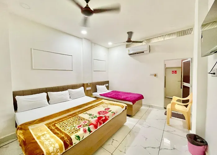 Hotel Shree Vaikuntha Palace