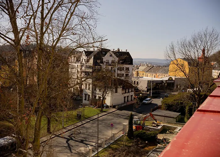 Villa Leopold - Apartmanovy Dum