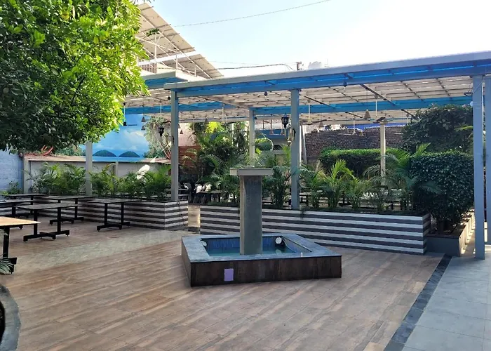 Hotel Yogesh Nisarga, Chhatrapati Sambhajinagar