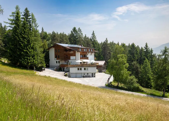 Hotel Pension Tyrol
