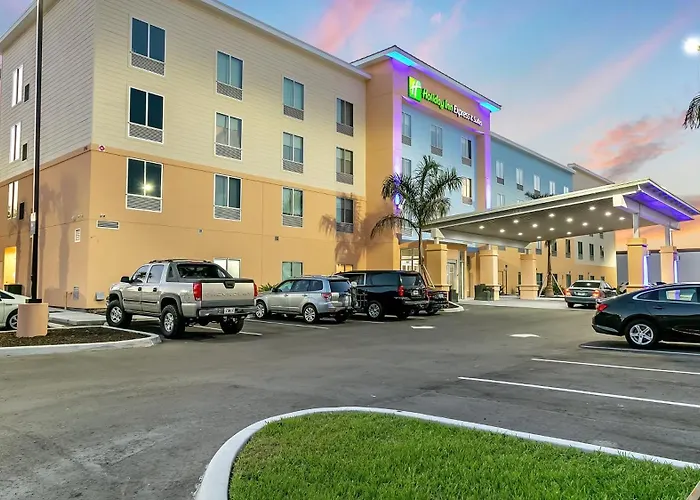 Holiday Inn Express And Suites Nokomis - Sarasota South By Ihg