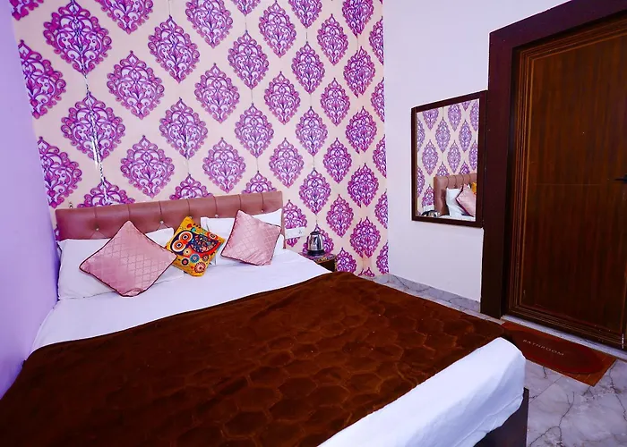 Sia Taj Hotel Nearest Taj Mahal Agra