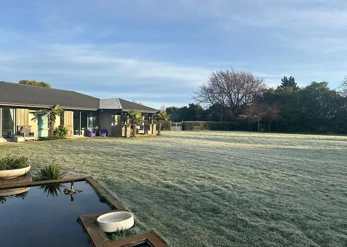 Mcsaveneys Retreat