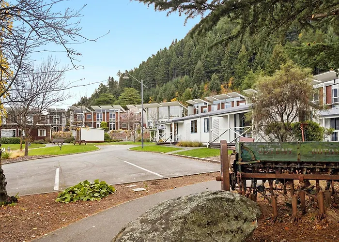 Hampshire Holiday Parks - Queenstown Lakeview