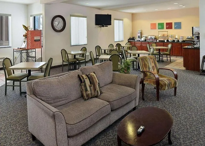 Comfort Inn & Suites Riverton