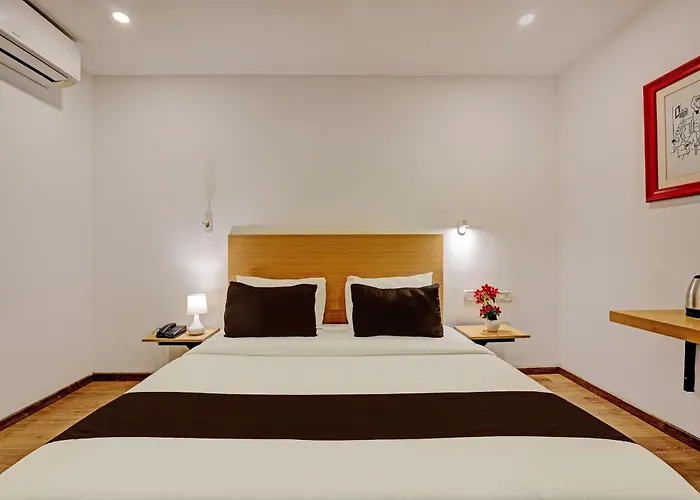 Super Townhouse Ramamurthy Nagar Formerly Navya International