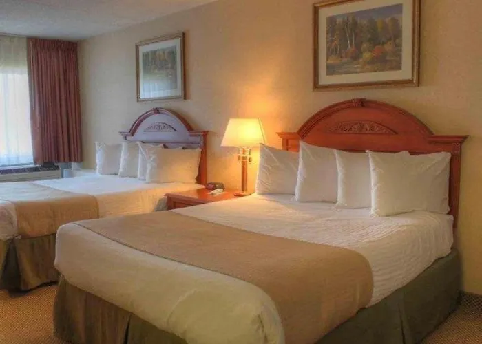 Best Western Woodhaven Inn